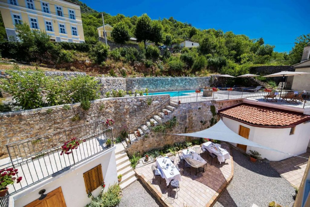 2018 6 27 boutique hostel mali pariz1 1