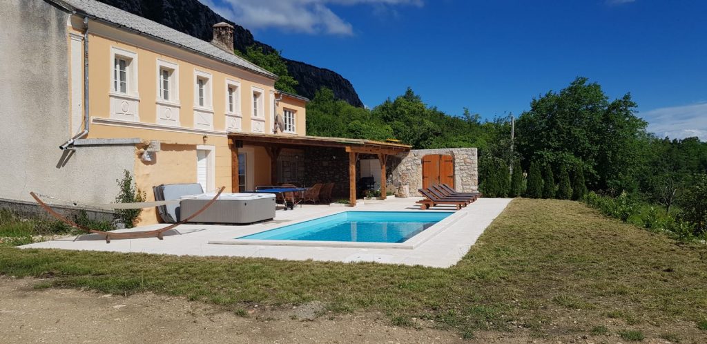 156 vila margareta 1648725582