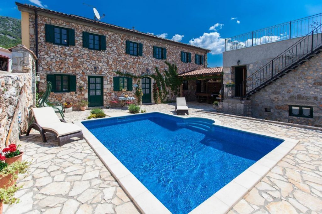 2017 4 10 villa oliva